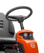 Husqvarna Profi Allrad-Frontmäher RC 320Ts AWD - Grundgerät ohne Mähdeck – Bild 4